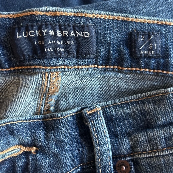 Lucky brand size 12. Great condition. Mid rise, Straight, Sweet. - Picture 3 of 5
